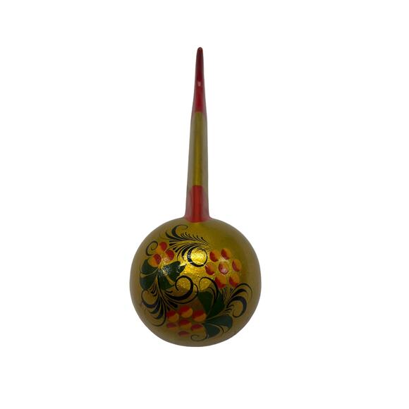 Beautiful Lacquered Ladle or Spoon Gold and Red with Fruit Design - Picture 3 of 4